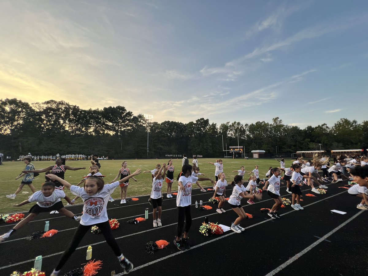 Rockville Rams Cheer tweet media