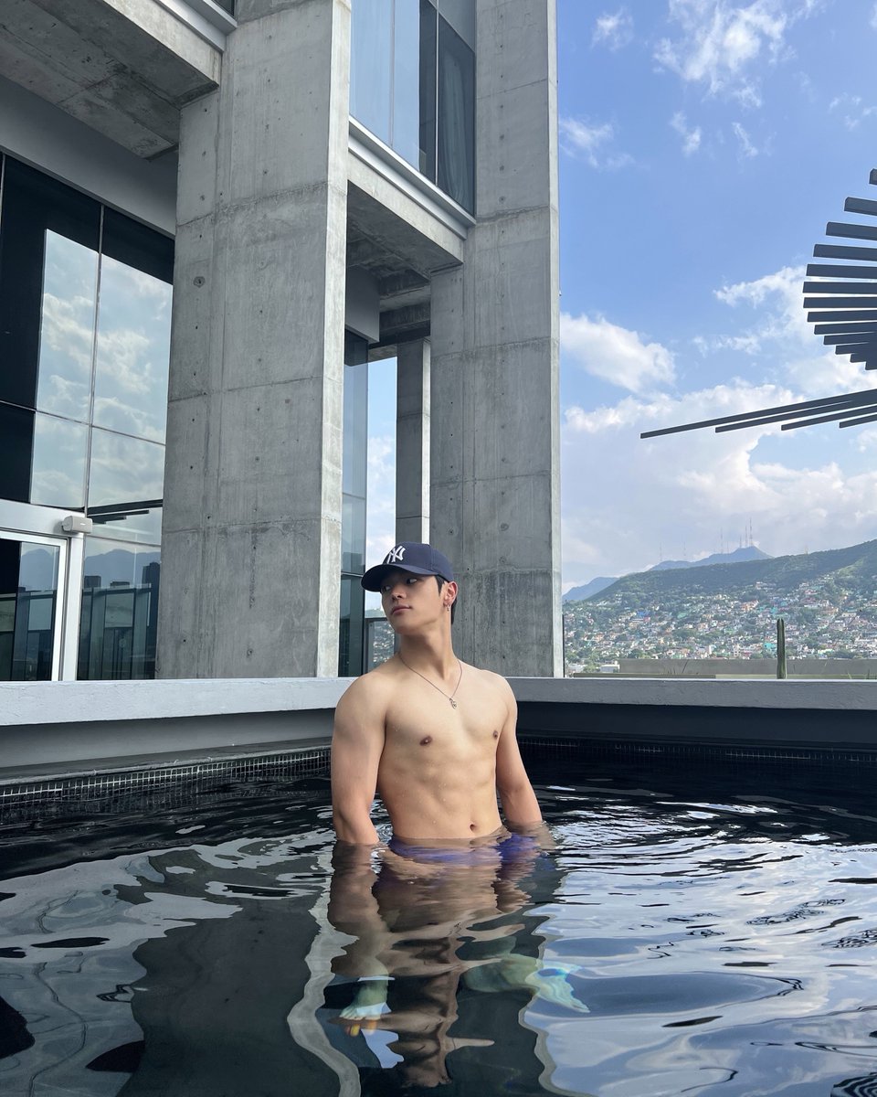woooojinn's tweet photo. [#우진] ☀️🏊‍♂️🌊

#KIMWOOJIN #김우진
#ILIKETHEWAY
#KIMWOOJIN_ILIKETHEWAY
#KIMWOOJIN_ILIKETHEWAY_in_LatinAmerica https://t.co/MaZ27Wfm5a