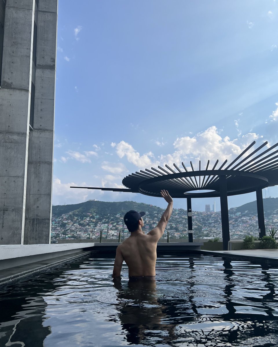 woooojinn's tweet photo. [#우진] ☀️🏊‍♂️🌊

#KIMWOOJIN #김우진
#ILIKETHEWAY
#KIMWOOJIN_ILIKETHEWAY
#KIMWOOJIN_ILIKETHEWAY_in_LatinAmerica https://t.co/MaZ27Wfm5a