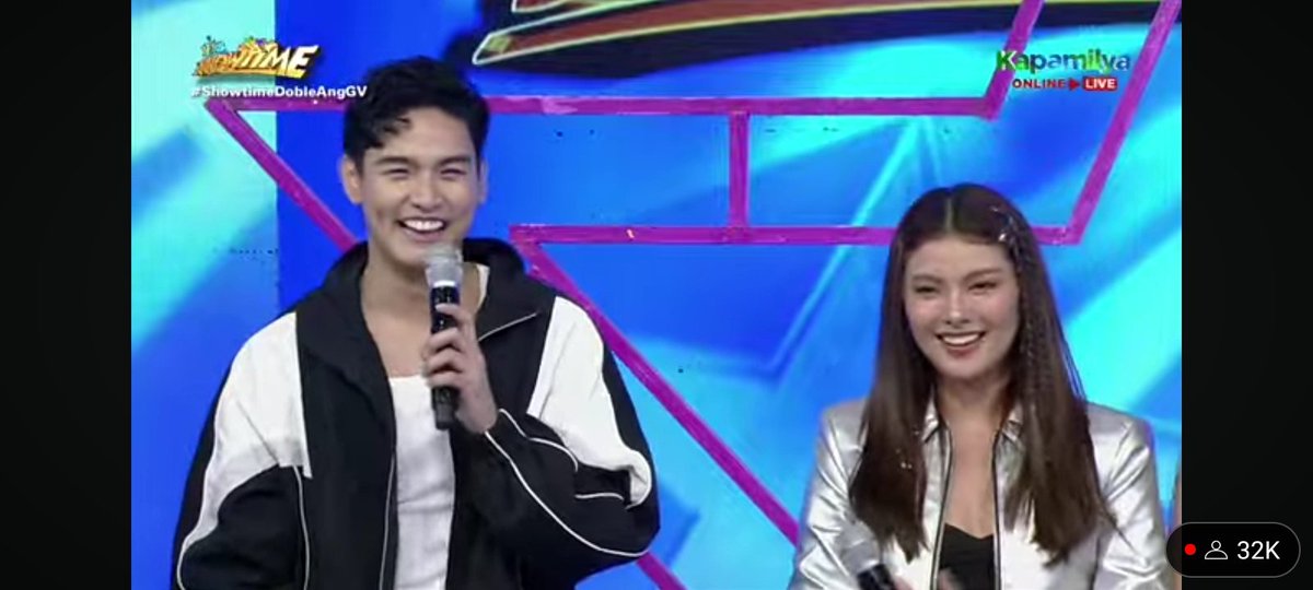 SelynjoyF's tweet photo. #KylineAlcantara  for it's showtime Twitter party baby girl ko @kyline_a3 
Bebe boy @michaelsager_ @ValdezKate_ https://t.co/j5slkmNhLQ