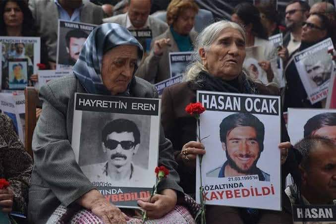DostdogruBirgul's tweet photo. Bin acı
Bin zulüm
#CumartesiAnneleri1017Hafta
#rojbaşgünaydn https://t.co/9ymXthptfg
