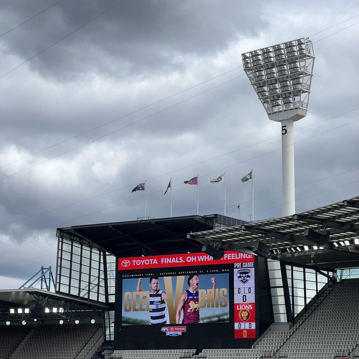 Melbourne Cricket Ground tweet media