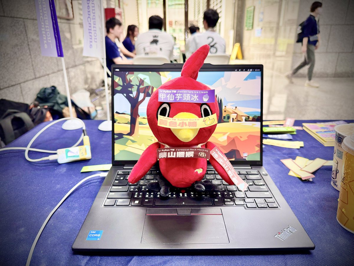toomore's tweet image. 社群技能貼紙有在地特色演化的趨勢了！很棒！感覺之後各年會可能順著這個模式繼續產出特色關鍵字！ #PyConTW #PyConTW2024 #COSCUP