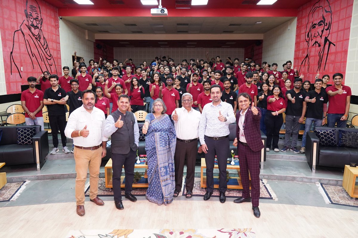 Chitkara University, Himachal Pradesh, recently hosted an insightful session, *'Behind The Book: An Author’s Perspective,'* featuring Neelesh Kulkarni—author, entrepreneur, and creative coach.

Moderated by Mubarak Singh Sandhu, the session delved into Kulkarni's upcoming book