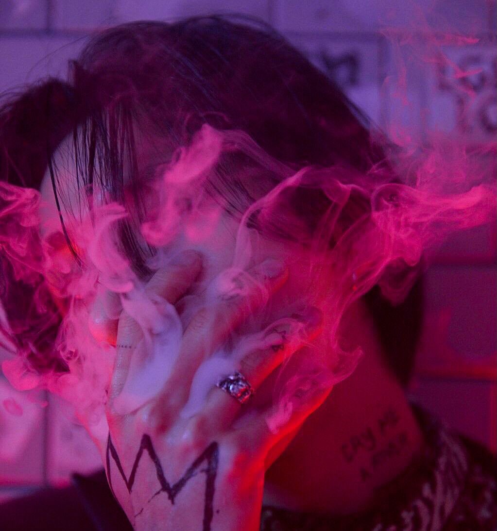 lon3w0lf96's tweet image. ———— I M C H A N G K Y U N ————
                   
               Demon au. Switch. 
               Mirrored lit. Nsfw. 
               Pansexual. Mdni. 

             ↻  &amp;amp;  ♡  for mutuals