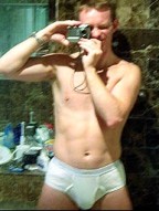 y_ropy_footman's tweet image. How did the others get clothing bribes when there's one candidate who needs it most? @UKLabour #topsoff #hamster #GucciSS25xGulf