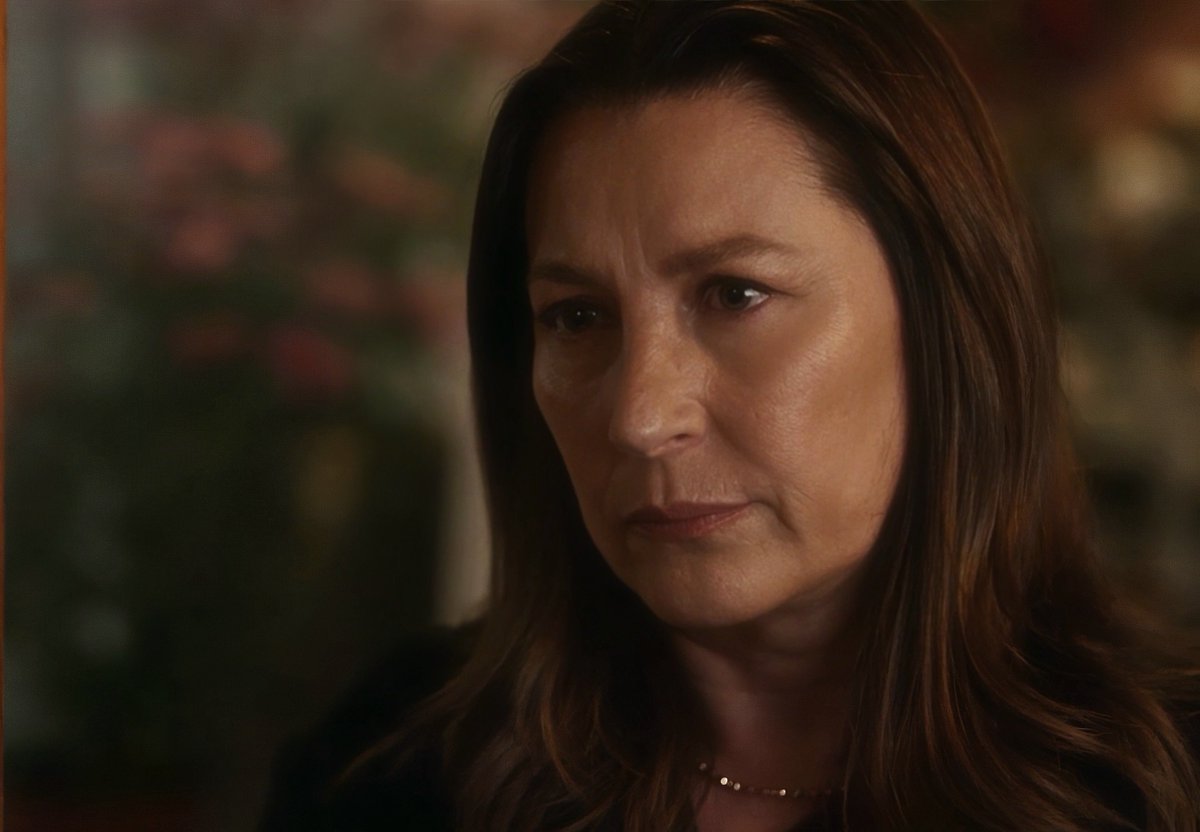 ᡣ𐭩 ⋆.˚ 
 #VahidePerçin