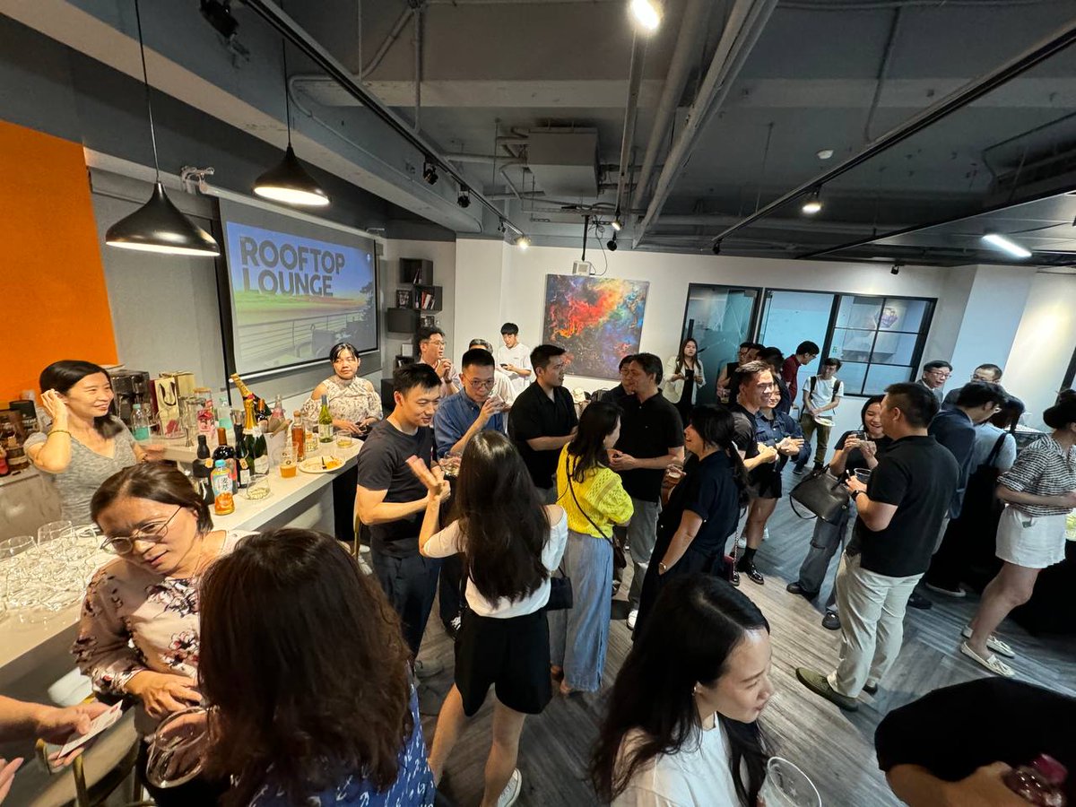 We’re excited to announce that we’ve officially moved to our new office 🎉 Come visit us and check out our brand new rooftop lounge – we can’t wait to welcome you!
