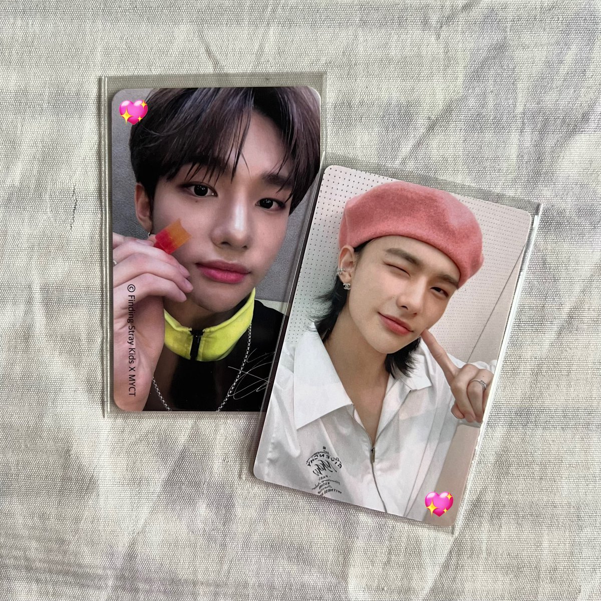 hjcarteu's tweet photo. wts lfb ph only

stray kids skz hyunjin myct yzy r3 set 
qyop for the WHOLE SET
❌ sensitive buyers
dm if buying! (offer only once per buyer)

notes: 
oddinary album is still sealed but have flaws
CAN TINGI items from 2nd-3rd pic, kindly inquire which one https://t.co/S1NPV1vBbs