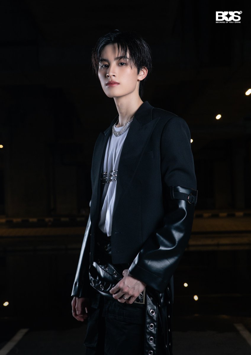 ‘LIAR’
#AAashirakorn PHOTO

#BUS_LIAR Watch Now on
YouTube: TADA LABELS
: youtu.be/KQF6M-3URC8

MUSIC ON ALL STREAMING
: BUSbecauseofyouishine.lnk.to/LIAR

#BUSbecauseofyouishine