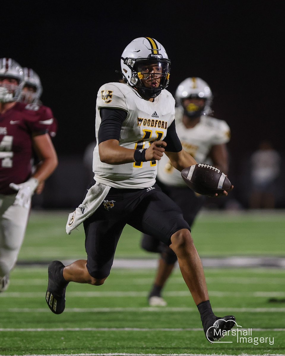 marshallimg's tweet photo. Woodford traveled to Pulaski County tonight and came away with the win, 31-22!  Jackets move to 5-0 on the season going into the bye week! @WoodfordFBall https://t.co/ElXGZmh1SX