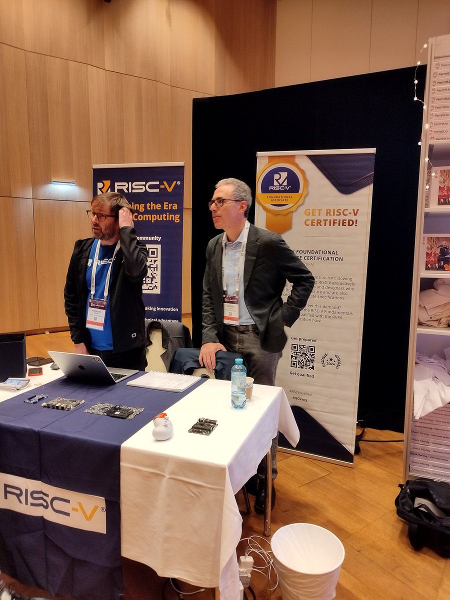 sonichigo1219's tweet image. End of Day 1 with a cool demo of #cdk8s