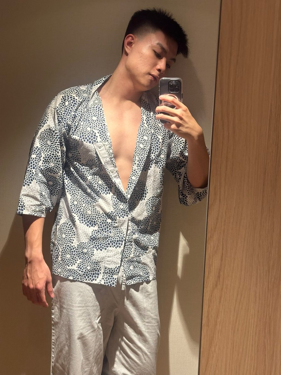 rough_rex_'s tweet image. 高雄有人嗎😳🥵