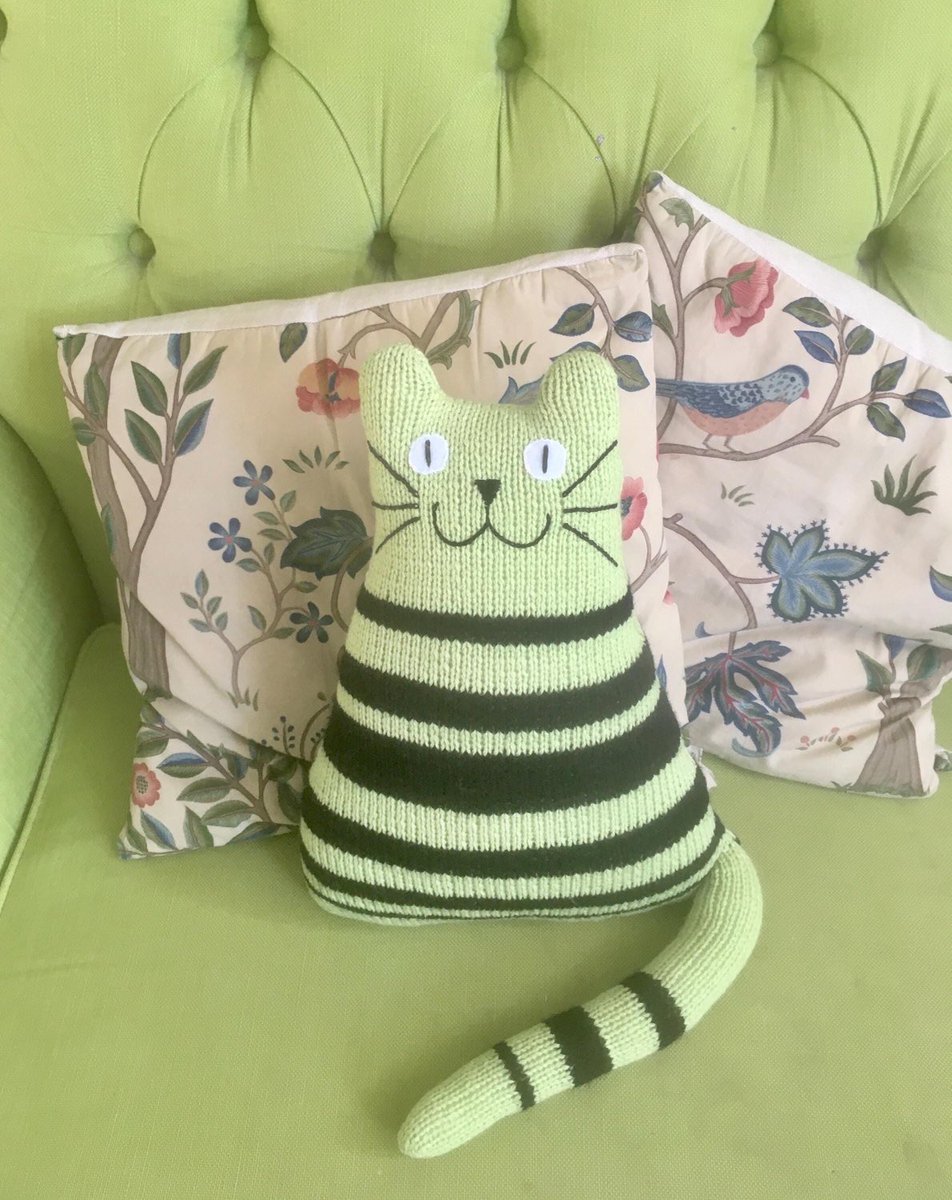 Three Woolly Owls tweet media