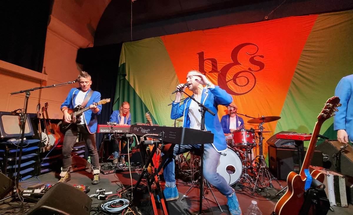 Louise (@borolou) on Twitter photo Music, friends, connection...
What a beautiful gift <a href="/hopeandsocial/">Hope and Social</a> are 💙✨️
Another great gig at <a href="/OtleyCourthouse/">Otley Courthouse</a> last night 🙌 Music, friends, connection...
What a beautiful gift <a href="/hopeandsocial/">Hope and Social</a> are 💙✨️
Another great gig at <a href="/OtleyCourthouse/">Otley Courthouse</a> last night 🙌