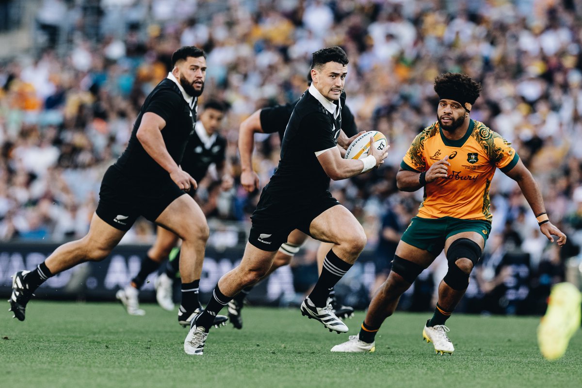 AllBlacks's tweet photo. Wow what a half of rugby!

28-14 at the break, who's your man of the match so far?

#AllBlacks #BledisloeCup https://t.co/fyOJOsDZp5