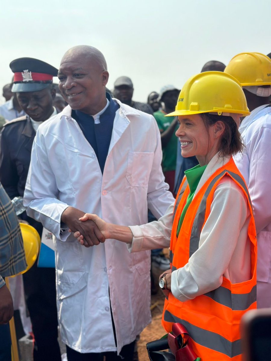 PEAS (Promoting Equality in African Schools) tweet media