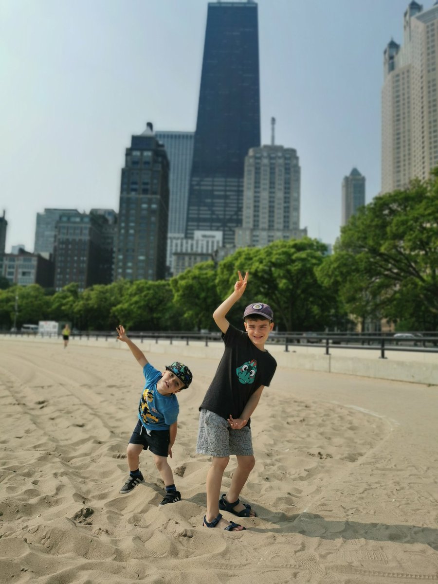 #ISA2025 acceptance emails are out, see you in Chicago (won't be the same weather as this pic...) 🌆❄️