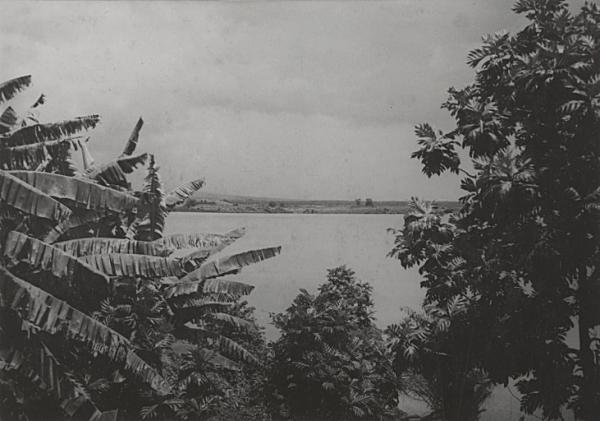 Aujourd'hui à Saint-Barthélémy est commémorée l'abolition de l'esclavage, qui intervint avant celle des territoires voisins, le 9 octobre 1847.  
FR ANOM 30Fi152/57  
#9octobre #patrimoinesdechaines