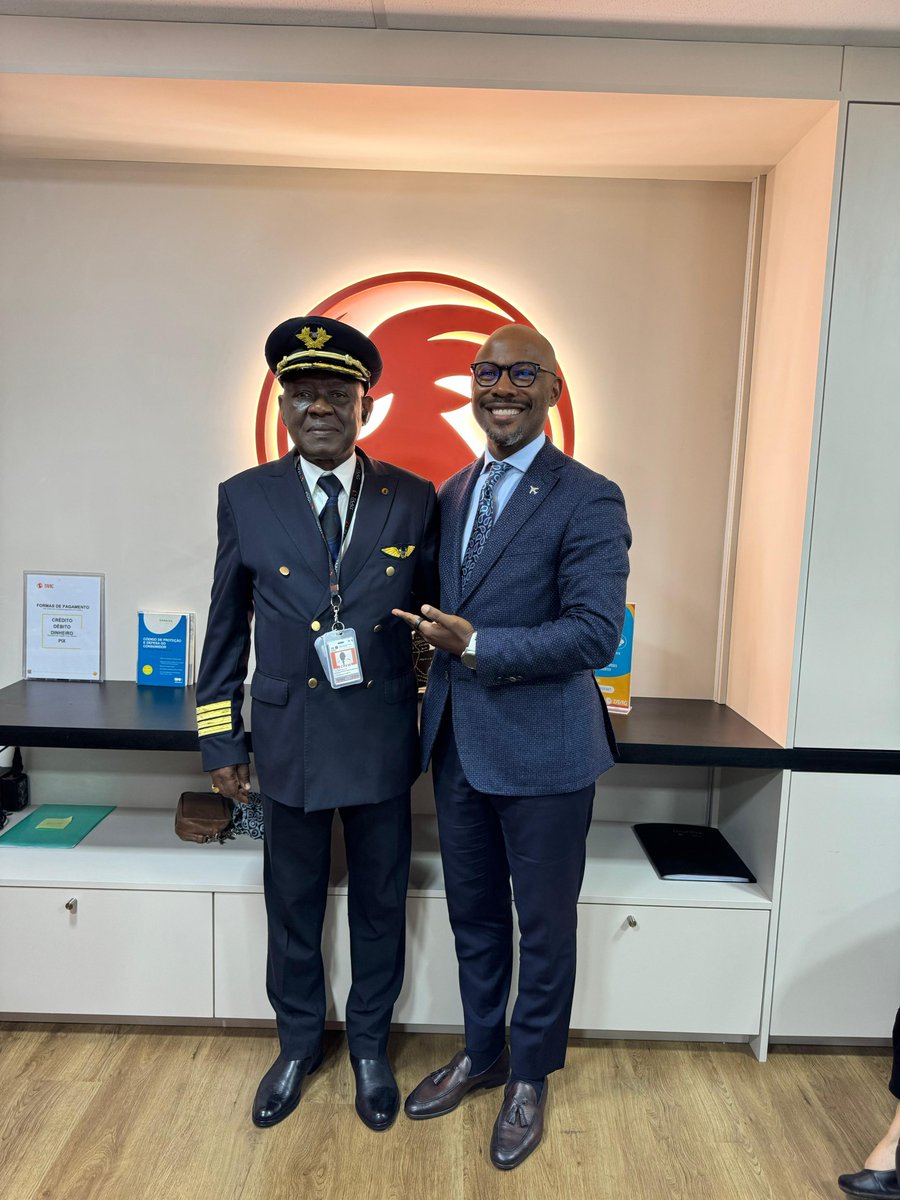 TAAG - Linhas Aéreas de Angola tweet media