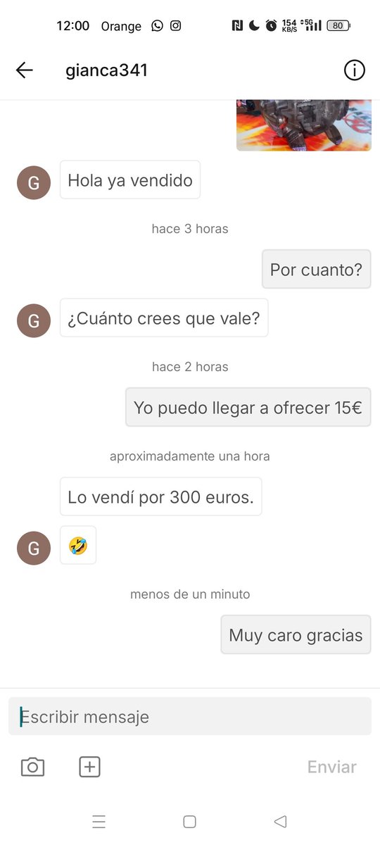 iniesta_ivan's tweet photo. Qué es más clásico un Barsa Madrid o esto https://t.co/105300MSAN
