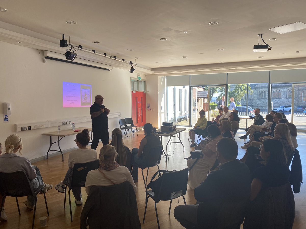jonstewt's tweet photo. Thanks @Rcitybelfast for discussing your approaches to delivering creative and innovative pathways for young people across communities. Great to connect with our @BCouncil_NI delegation from the Baltics exploring different models around building social cohesion. https://t.co/coLMQHyh0q