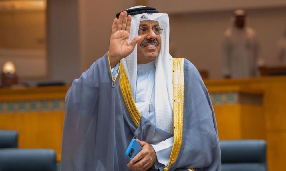 ماذا تقول للشيخ أحمد النواف ؟
.
.
.
.
.