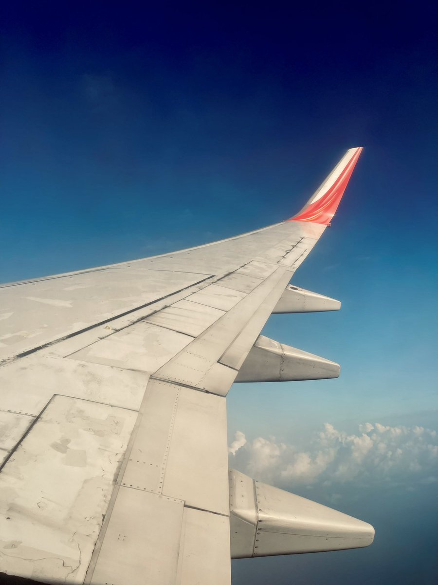 vinyasvk's tweet photo. What a quickie travel !
Airline : @AirIndiaX 1790
Date : 19/09/2024
Route : IXE-BLR
Flight : B737-8HG
Registration : VT-AXZ
@mlrairport @BLRAirport https://t.co/0mywFO1D9I