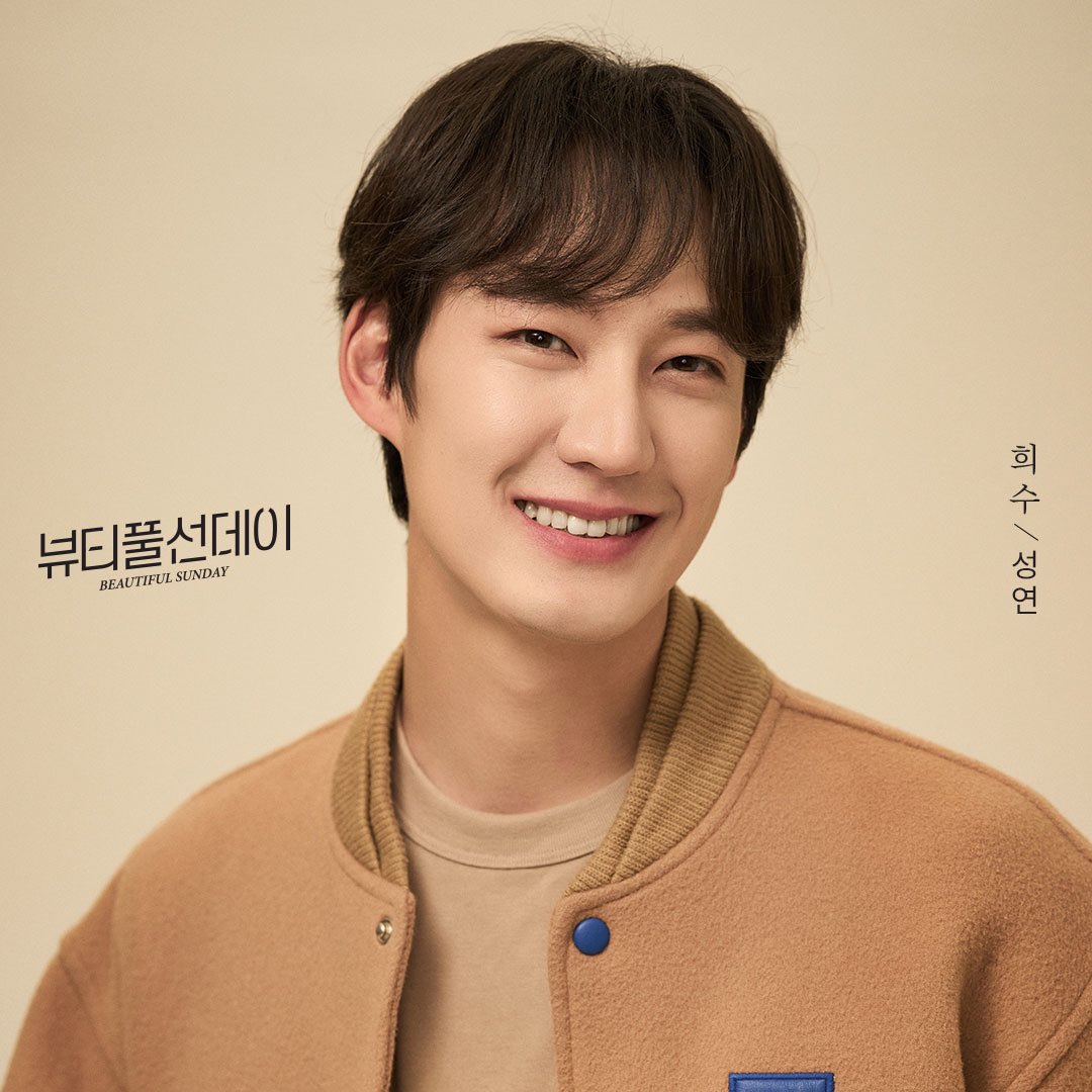 카프리 tweet media