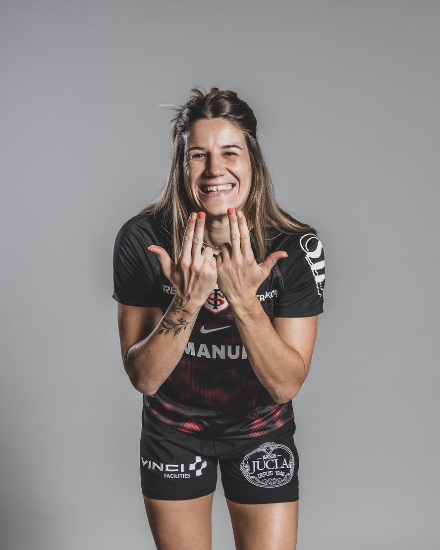 🤲🛸 En bande organisée  🔴⚫️

<a href="/STFeminin/">STFéminin</a> ❤️
<a href="/StadeToulousain/">Stade Toulousain</a>   🖤