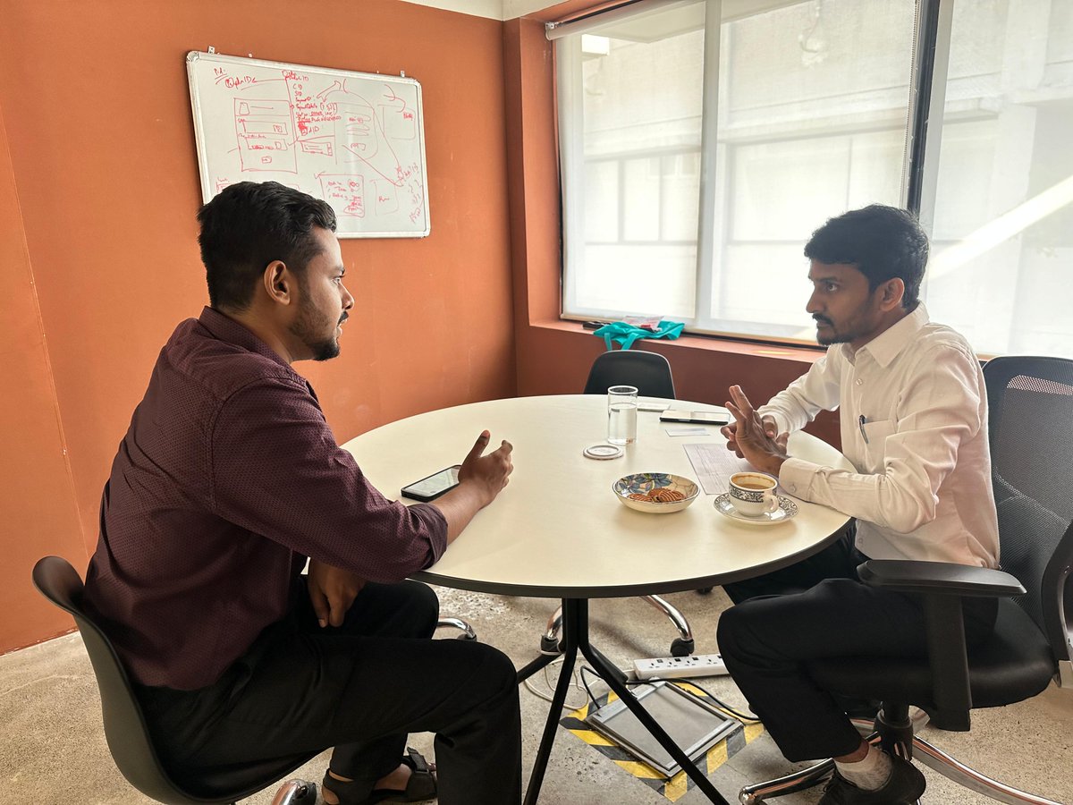 itntHub's tweet image. 𝐒𝐞𝐩𝐭𝐞𝐦𝐛𝐞𝐫 𝐌𝐞𝐧𝐭𝐨𝐫 𝐌𝐞𝐞𝐭 @ Tamil Nadu Technology Hub (iTNT)

#MentorMeet is iTNT Hub’s unique opportunity for emerging and deep tech startup founders and innovators to engage with experienced mentors through our one-on-one mentorship sessions. The September…