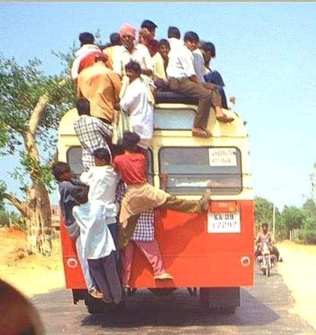 Neonteal1's tweet photo. Karnataka before IT boom 👇
To every person who thinks past is better than present. No it is NOT. Our forefathers tried their best to come out of evil socialism post liberalization. Let's not blame IT and go back to the same era now. https://t.co/OGplLsuOBy