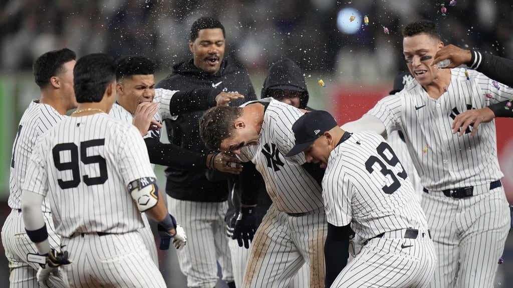 NYsportSufferer's tweet photo. THEY SAID WE HAD NO SHOT

THEY SAID WE WEREN'T GOOD ENOUGH 

THEY SAID OUR DOOR IS SHUT

THEY SAID WE SUCKED

WELL GUESS WHAT 

YOUR NEW YORK YANKEES ARE GOING TO THE DAMN PLAYOFFS https://t.co/JmxPPibxsU