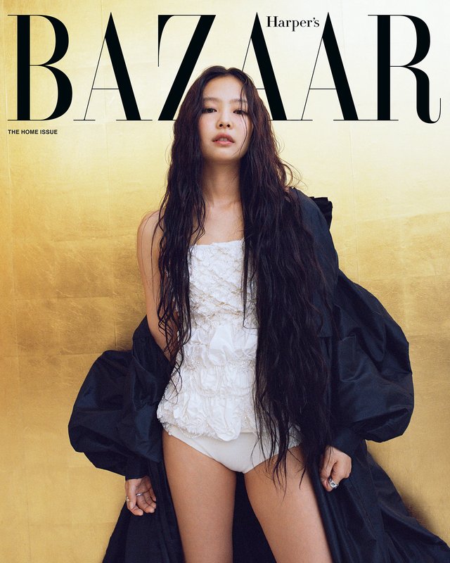 jl_rubyjane's tweet photo. '.BLACKPINK JENNIE’ will always be a part of me, but you will also get to experience this new side. '- #JENNIE

JENNIE REBIRTH OF A POP IDOL
#JENNIExBAZAARUS https://t.co/0QhFX60UXR