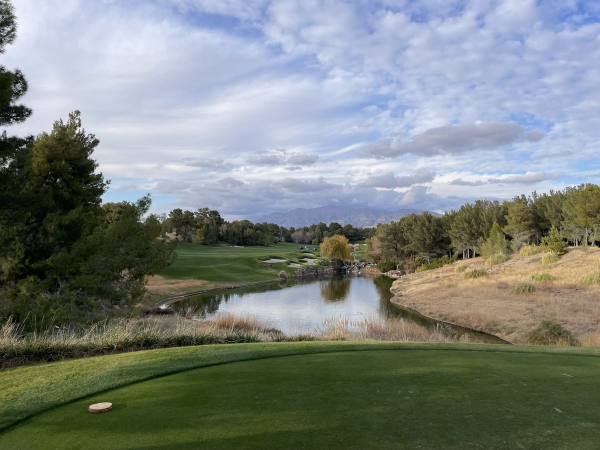 RoscoLyon's tweet photo. @EliteGolfDad Too many to choose from when playing Shadow Creek! https://t.co/HTW2L7EyKe