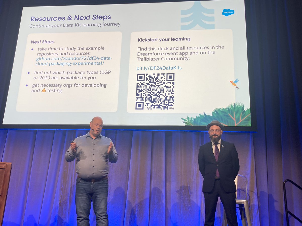 donrobins's tweet image. #DF24 - while everyone is still trying to figure out #DataCloud @ch_sz_knapp and @stangomat are out on the bleeding edge figuring out how to deploy it! Way ahead of their time…