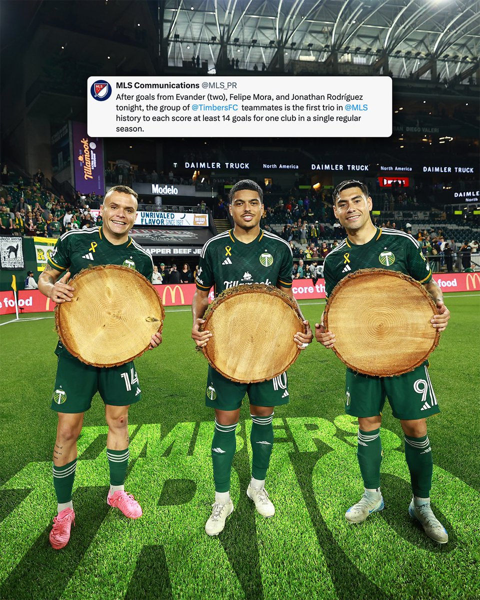 This the Big Three they're talkin' about 😏

#RCTID
