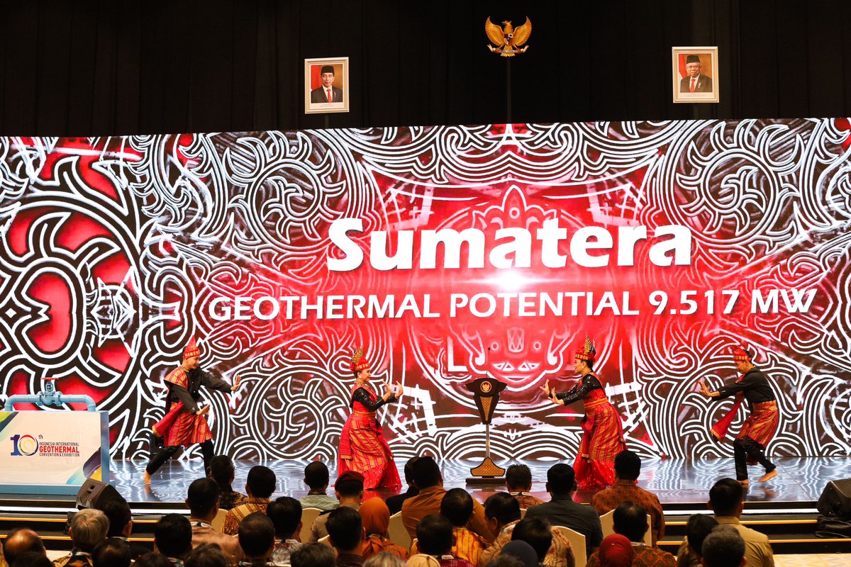 stefanhaukurj's tweet photo. Attended the Indonesian International Geothermal Convention &amp; Exhibition, opened by President Joko Widodo. #Iceland stands ready to collaborate with Indonesia on advancing geothermal energy for a sustainable future. #IIGCE #Geothermal #CleanEnergy https://t.co/BMkluo7ajk