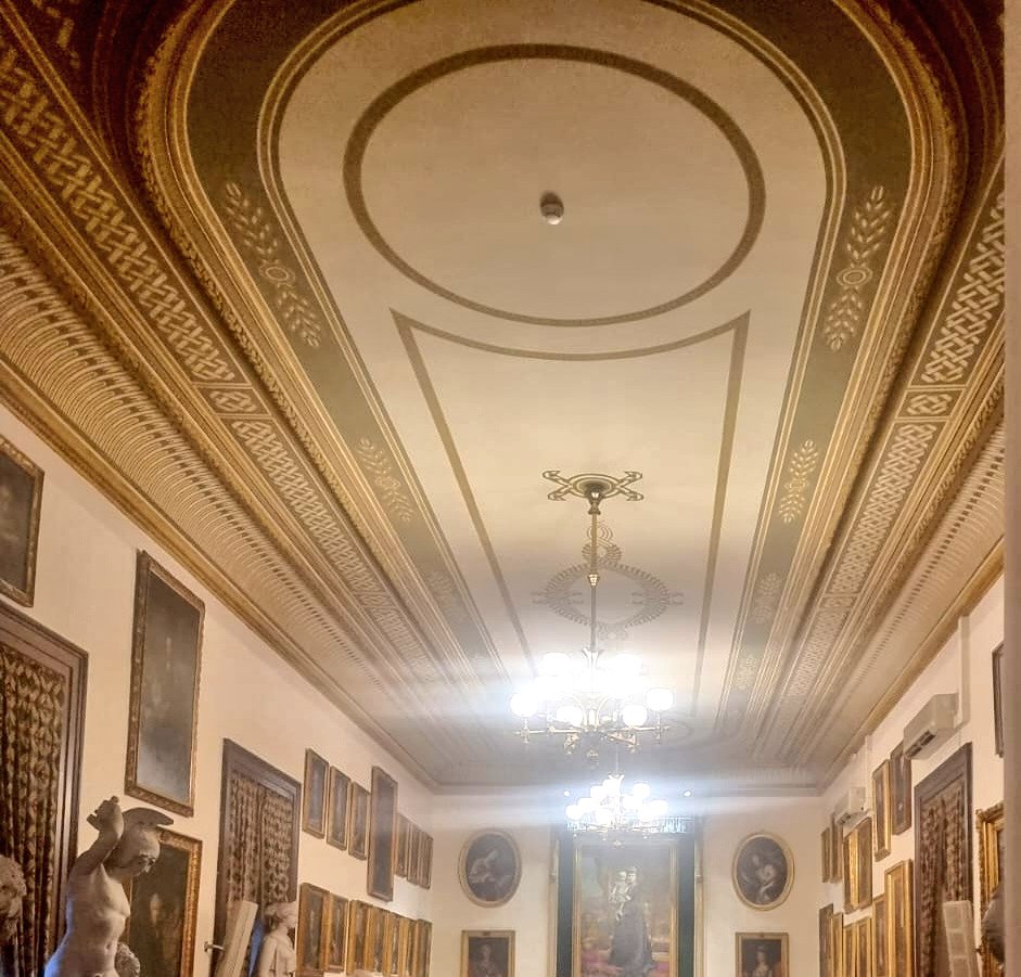 Felicitar des d'<a href="/aj_centelles/">Ajuntament Centelles</a> al centellenc Dr. Miquel Mirambell i Abancó i a l'artista, el Sr. Francesc Artigau i Segui, vinculat a #Centelles pel reconeixement d'Acadèmics d'Honor de la <a href="/racbasj/">R. Acadèmia Catalana de Belles Arts de Sant Jordi</a>
Ambdues persones col·laboren en difondre la cultura i el patrimoni a la Vila