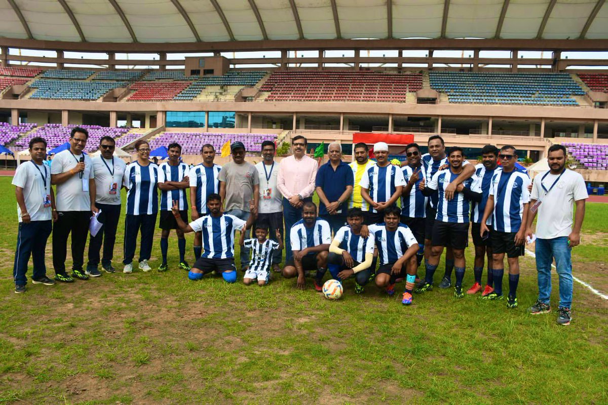 CCLRanchi's tweet photo. #TeamCCL was overjoyed being a part of the Media Cup football tournament 2024.
Teams from across Jharkhand participated in the exciting four-day competition.
The media professionals' talent and sportsmanship were superbly displayed during the tournament. https://t.co/LDIxA2OHpY