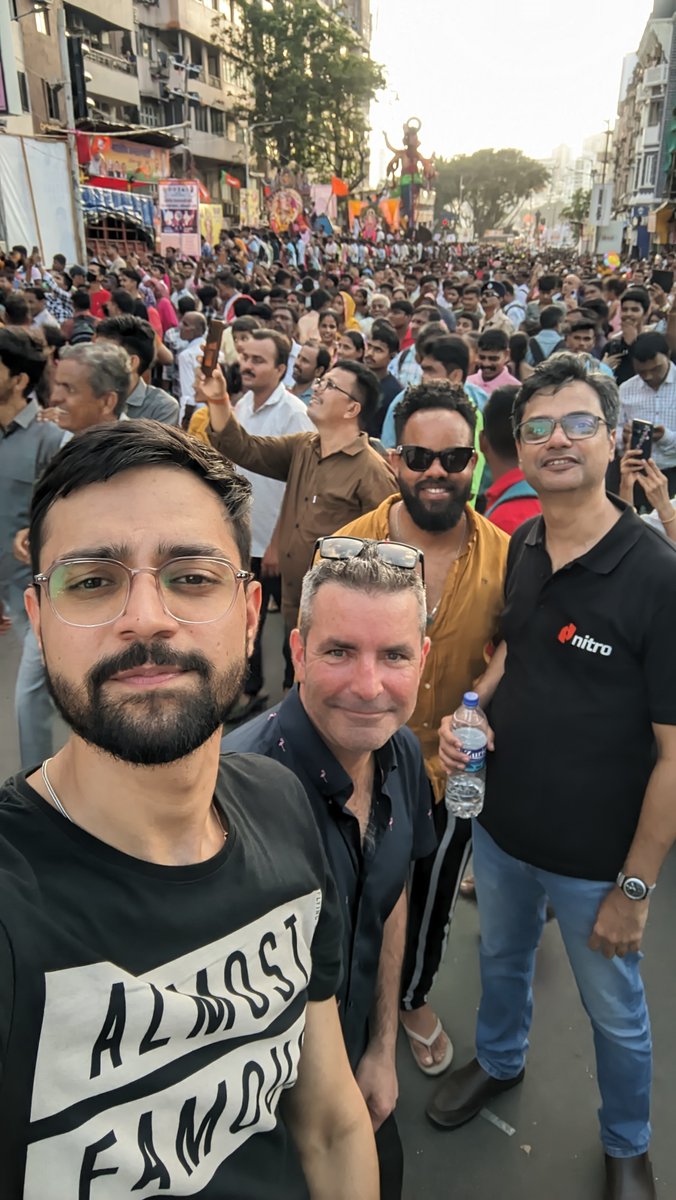 arkinfosolution's tweet image. Celebrating Ganesh Chaturthi with the Nitro team from Australia in Mumbai! Discussing growth strategies and innovative PDF solutions. Looking forward to a successful week of collaboration and insights!
#Nitro #Ganeshchaturthi #PDFsolution #Strategies #business #collab