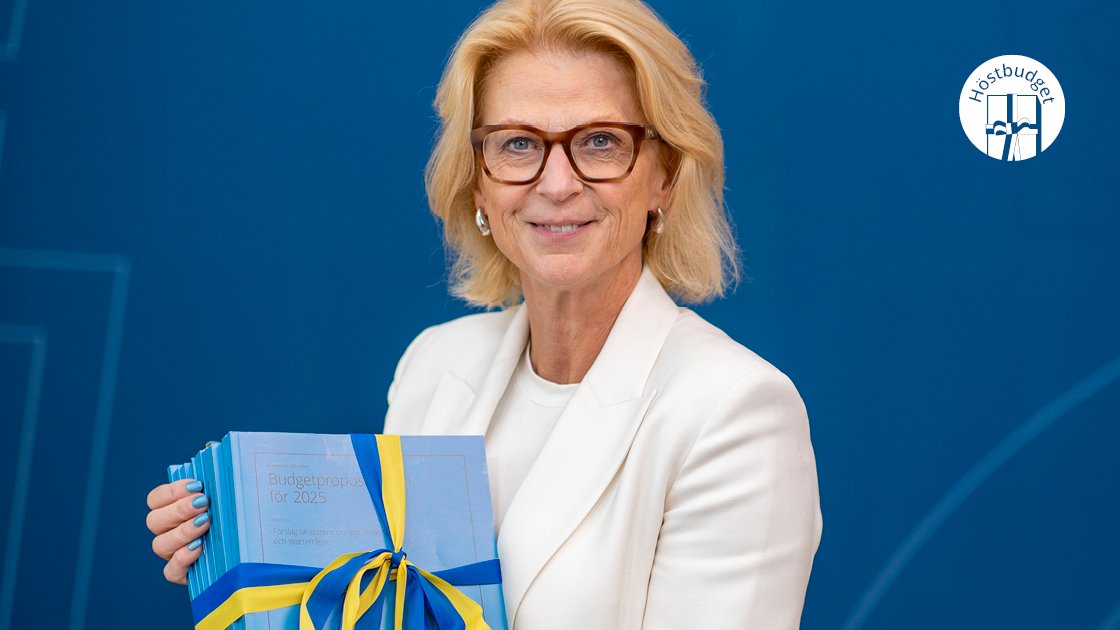 FinansdepSv's tweet image. För att bygga Sverige rikare och tryggare prioriterar regeringen reformer inom framför allt tre områden:
🔹 Stärka hushållens köpkraft
🔹 Återupprätta arbetslinjen
🔹 Öka tillväxten

regeringen.se/pressmeddeland…

#höstbudget
