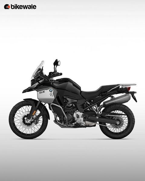 BikeWale's tweet photo. Besides the #F900GS, #BMWMotorrad has also launched the #F900GSAdventure in India, priced at Rs. 14.75 lakh (ex-showroom).
#bmwf900gsadventure #bikewale #bwlaunch #bikes #motorcycles #bikeupdates #motorcycleupdates https://t.co/UeQFuwUuTJ