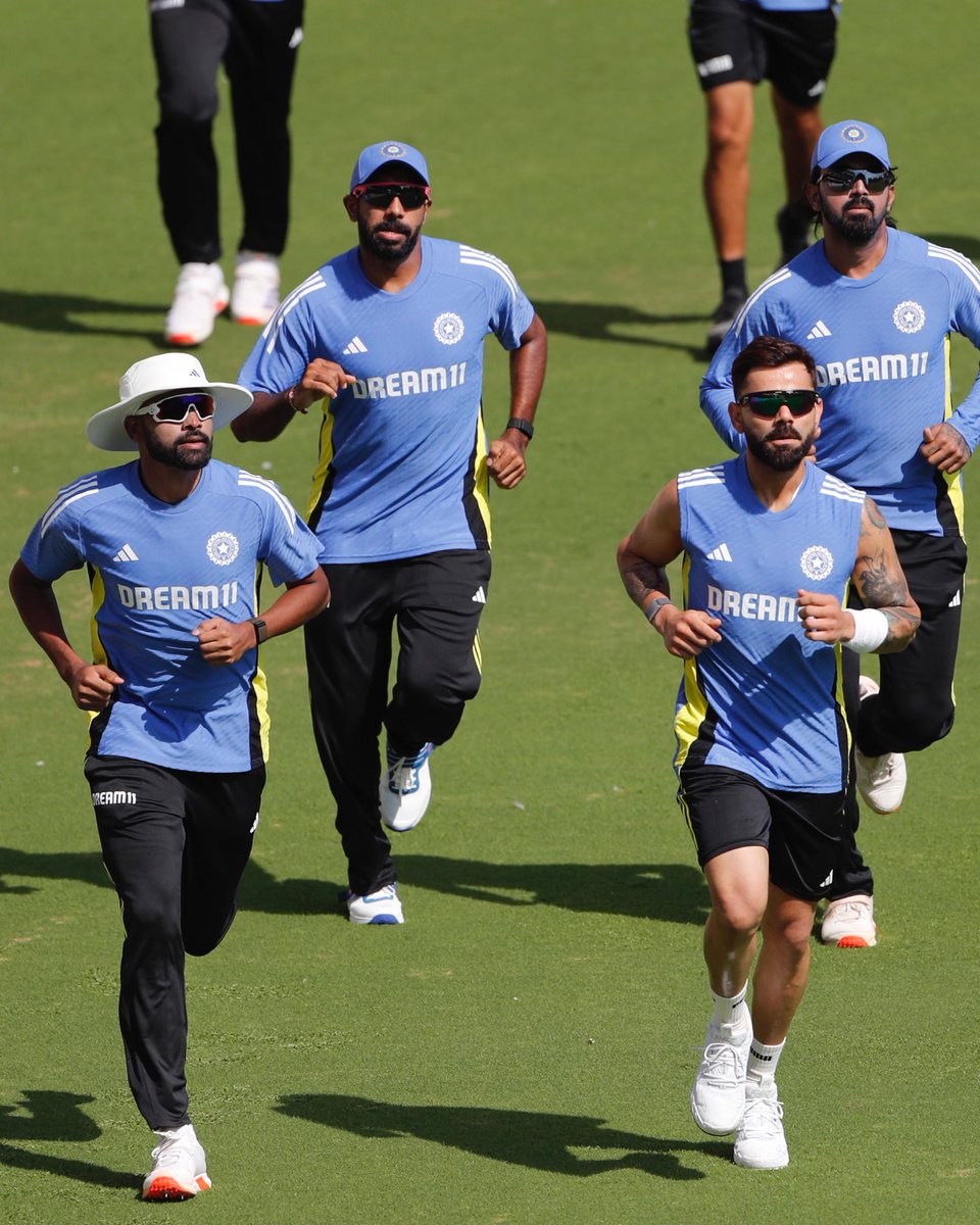 sajidshekh7's tweet image. Head down, hardwork on 🇮🇳🏏
#sirajbowling 
#siraj 
#INDvsBANTEST 
#ViratKohli𓃵
