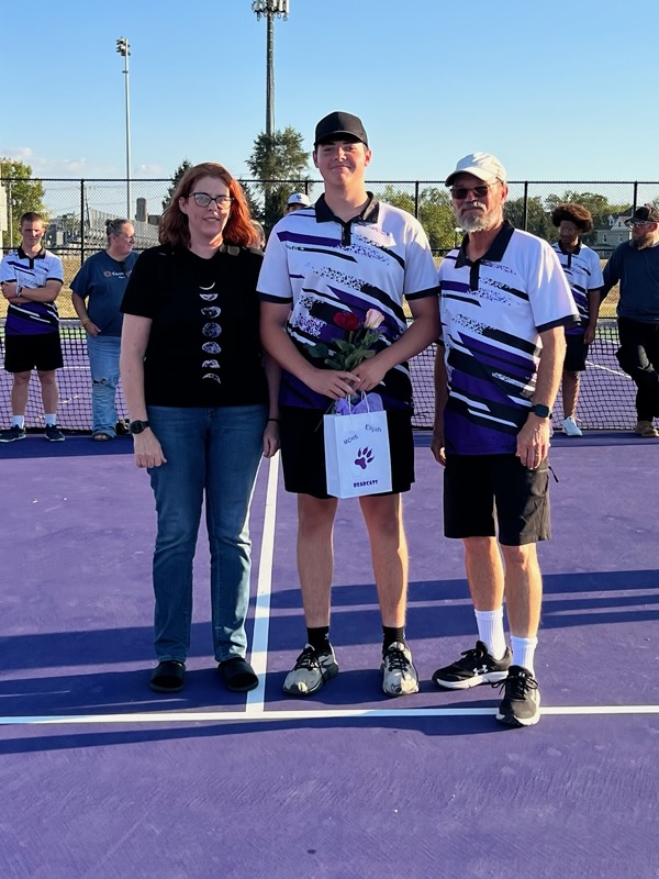 Senior day: Elijah Phillips