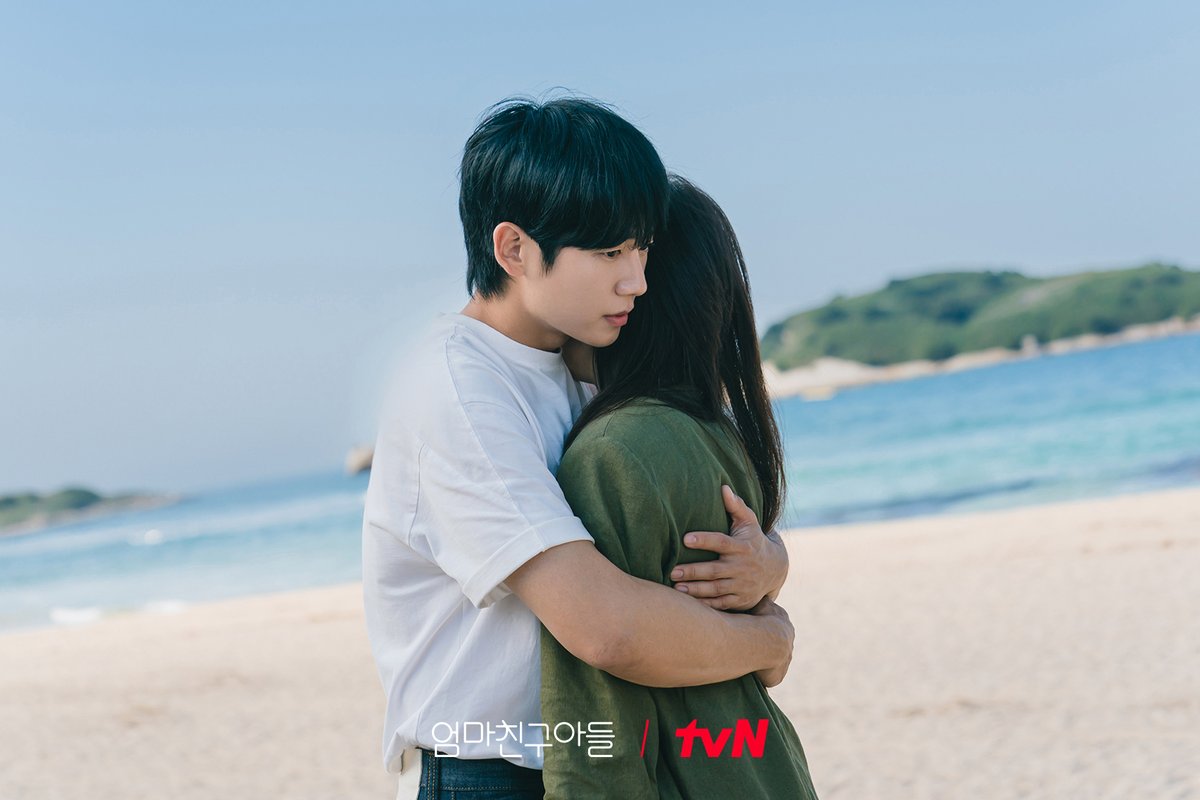 tvN drama tweet media
