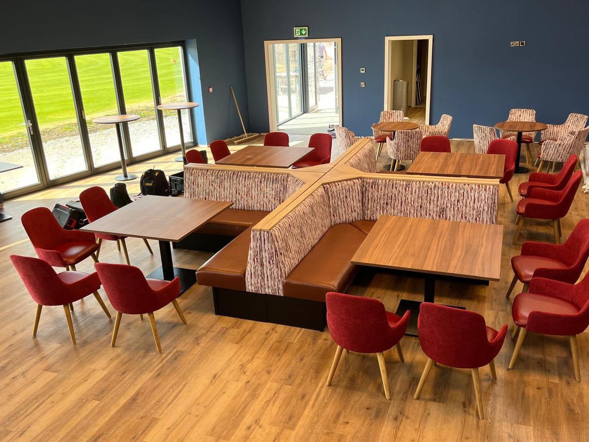 ‼️ Skipton Community Sports Hub ‼️

Most of the furniture is now in the main space!

#NewClubhouse #ABaseForFun 💪