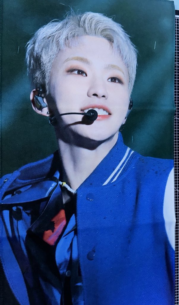 HO__CH__'s tweet photo. 호시 반사슬로건 팝니다
호랑해 슬로건 1.0
HOSHI 슬로건 1.0
홋 슬로건 1.2
권순영 슬로건 0.5

세븐틴 에스쿱스 승철 정한 조슈아 지수 준 준휘 호시 순영 원우 우지 지훈 민규 도겸 석민 디에잇 명호 승관 버논 한솔 디노 찬 일콘 셉콘 권순영 호시슬로건 홀로그램슬로건 홋 호랑해 https://t.co/mnrvGjuHW1