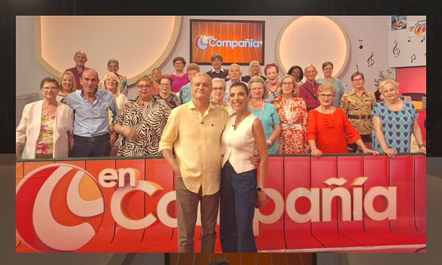 #Audiencias | En Compañía logró ayer su mejor share histórico: 17.9% (picos del 20.8%) con 76.000 espectadores de media (hasta 138.000 vieron algún momento del programa).
🏅 Líder absoluto en su franja.
📊 Emisión más vista del día en CMM.
🧡8º programa más visto de la TV en CLM.