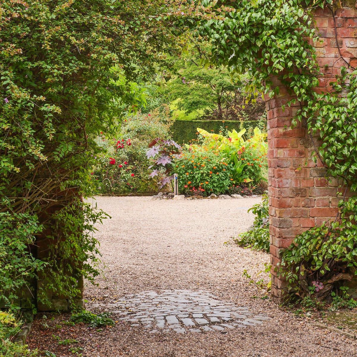 Spetchley Park tweet media